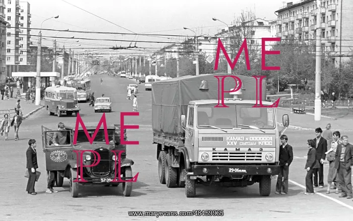 : GAZ-MM and KamAZ trucks, 1976 : GAZ-MM and KamAZ trucks, 1976