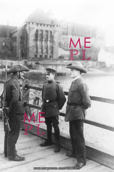 : Gdansk border guards and German security officer : Gdansk border guards and German security officer