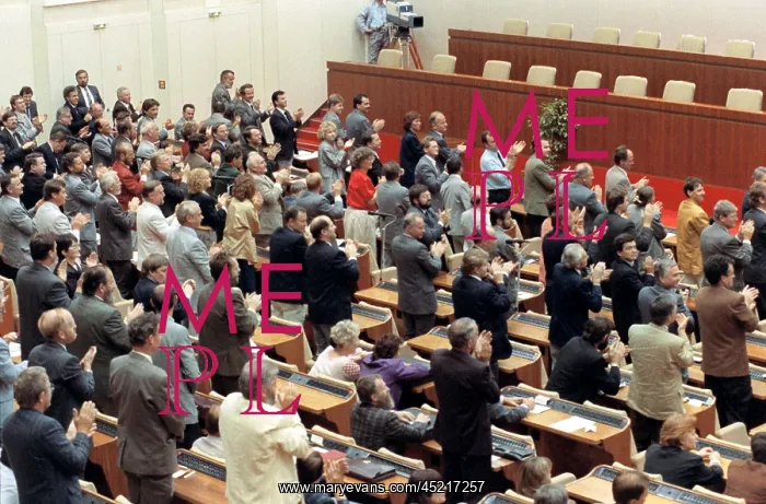 : GDR People's Chamber : GDR People's Chamber