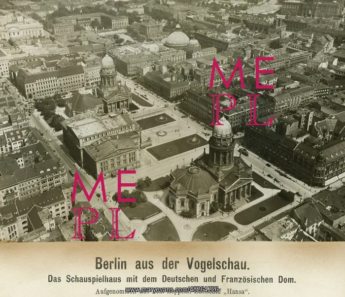 : The Gendarmenmarkt in Berlin-Mitte, 1913 : The Gendarmenmarkt in Berlin-Mitte, 1913