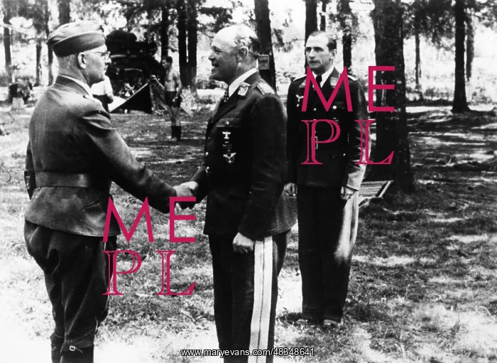 : General Albert Kesselring at the beginning : General Albert Kesselring at the beginning