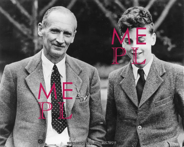 : General Bernard Montgomery visits his son David : General Bernard Montgomery visits his son David