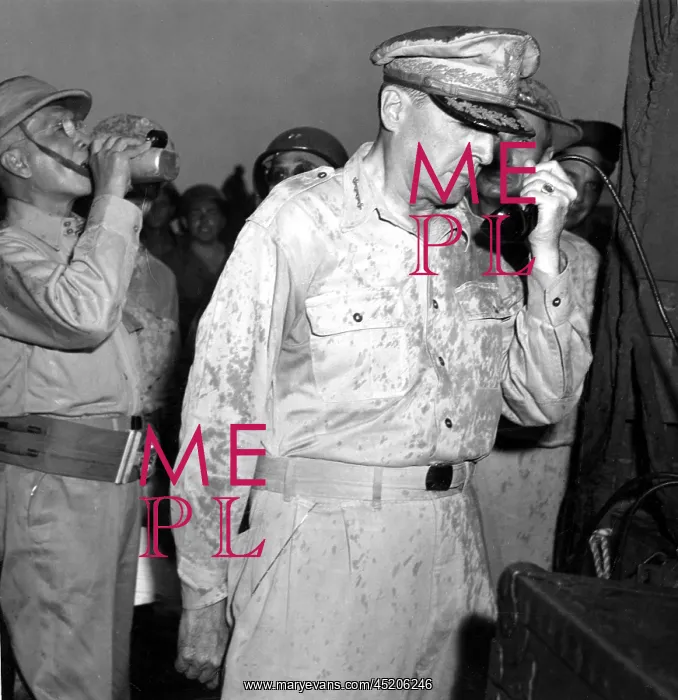 : General Douglas MacArthur broadcasts to ? : General Douglas MacArthur broadcasts to ?