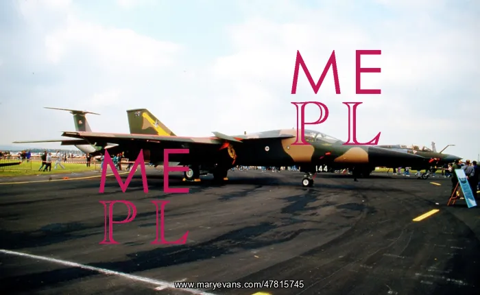 : General Dynamics F-111C A8-144 : General Dynamics F-111C A8-144