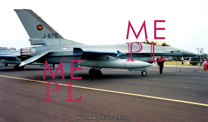 : General Dynamics F-16A Fighting Falcon J-876 : General Dynamics F-16A Fighting Falcon J-876
