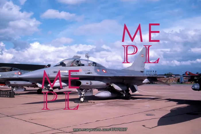 : General Dynamics F-16BM Fighting Falcon ET-207 : General Dynamics F-16BM Fighting Falcon ET-207