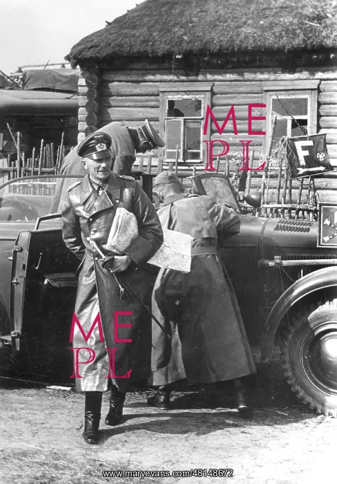: General Field Marshall Fedor von Bock during a frontline vis : General Field Marshall Fedor von Bock during a frontline vis