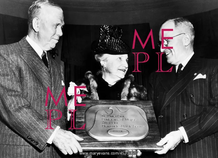 : General George C. Marshall (far left), receiving ? : General George C. Marshall (far left), receiving ?