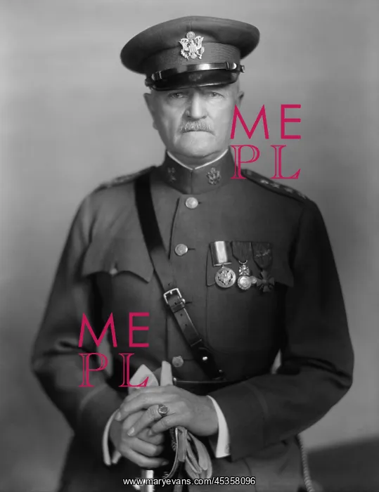 : General John Pershing in uniform with medals, 1910-1920 : General John Pershing in uniform with medals, 1910-1920