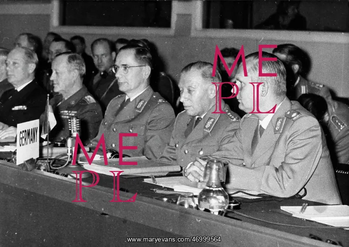 : General Maiziere : General Maiziere