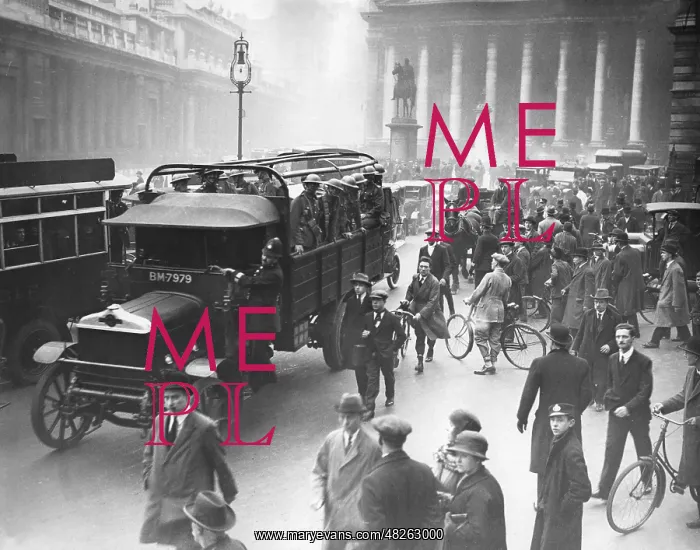  : General strike in London, 1926