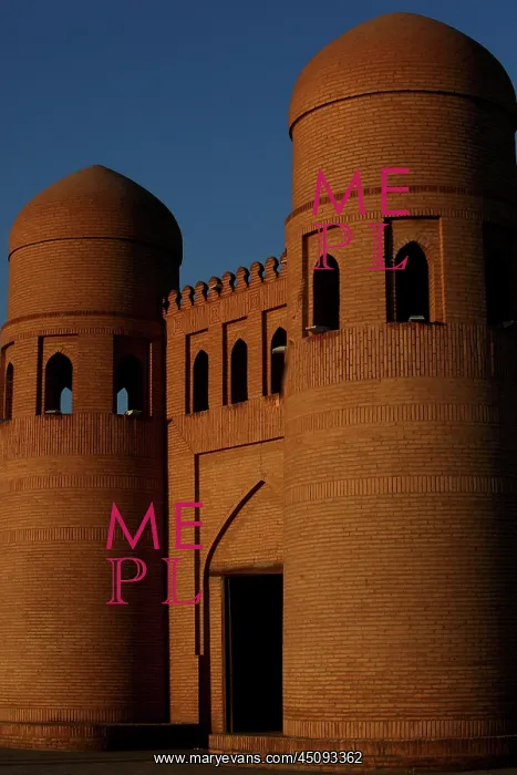 : Khiva. General view of Ota Darvoza (Father Gate) : Khiva. General view of Ota Darvoza (Father Gate)