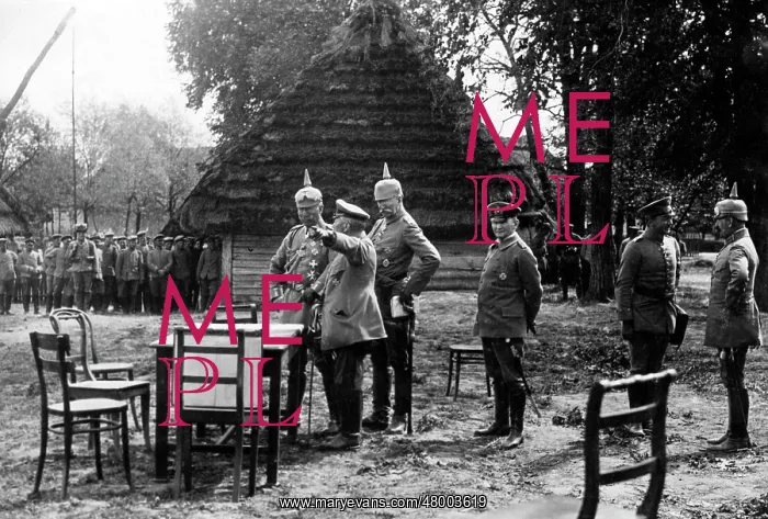 : General von Emmich on Russian Front with Kaiser : General von Emmich on Russian Front with Kaiser