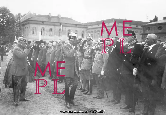 : General von Plettenberg at the Deutsche Jaegertag : General von Plettenberg at the Deutsche Jaegertag