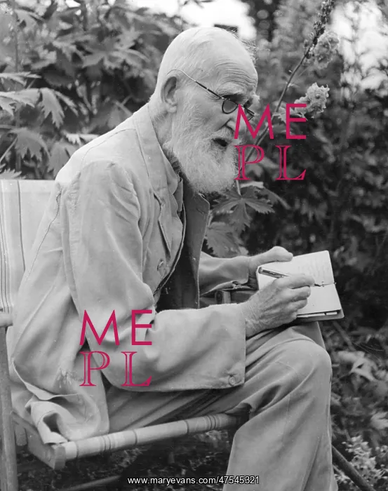 : George Bernard Shaw, Irish writer and dramatist : George Bernard Shaw, Irish writer and dramatist