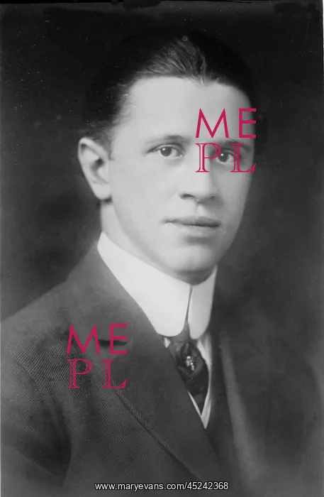 : George Creel (1876-1953) applied his journalism ? : George Creel (1876-1953) applied his journalism ?