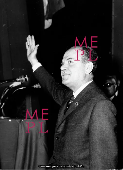 : George Papadopoulos : George Papadopoulos