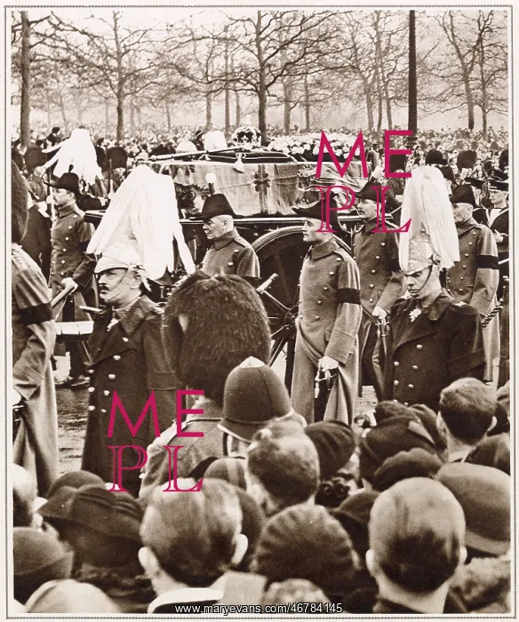 : George V funeral - the gun-carriage : George V funeral - the gun-carriage