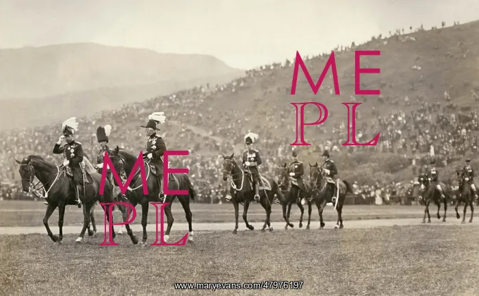 : George V at King's Park, Edinburgh : George V at King's Park, Edinburgh