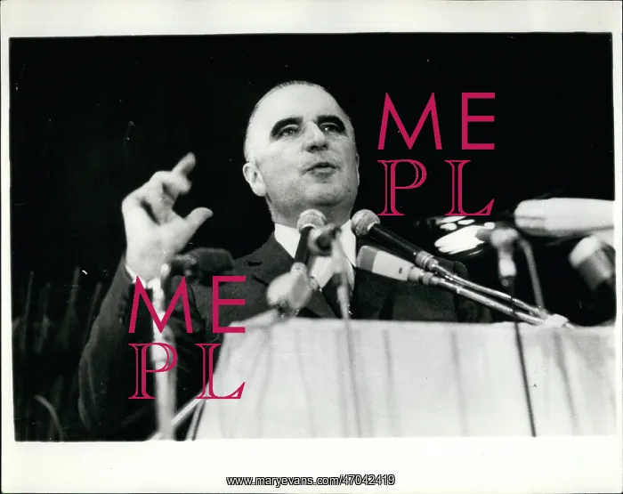 : Georges Pompidou giving election speech, Grenoble : Georges Pompidou giving election speech, Grenoble