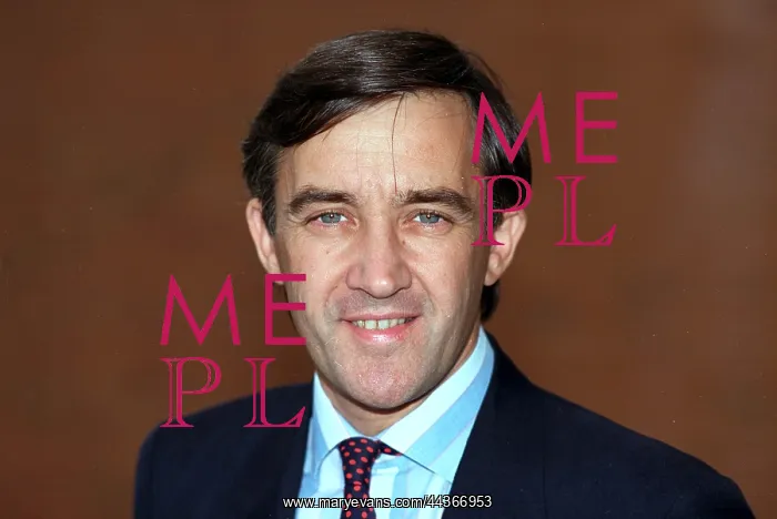 : Gerald Howarth MP