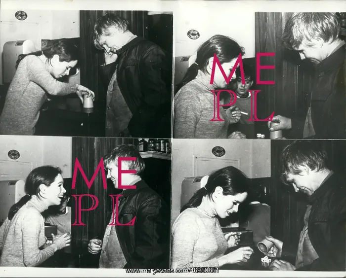 : Geraldine Chaplin and Per Oscarsson playing game of dice : Geraldine Chaplin and Per Oscarsson playing game of dice