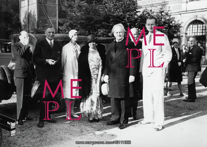 : Gerhart Hauptmann at the opening of : Gerhart Hauptmann at the opening of