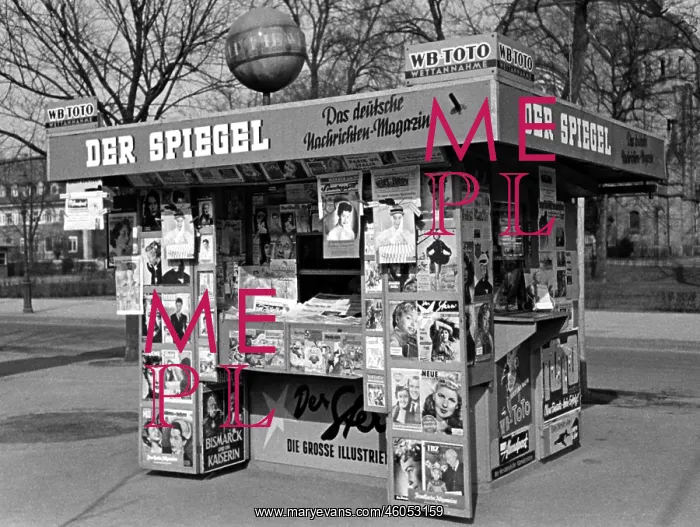 : German 1950s Newspaper Kiosk : German 1950s Newspaper Kiosk