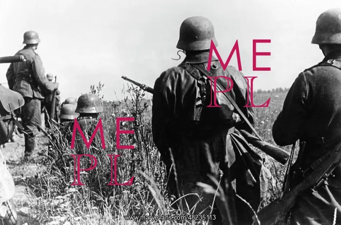 : German advance guard on the Eastern Front, 1941 : German advance guard on the Eastern Front, 1941