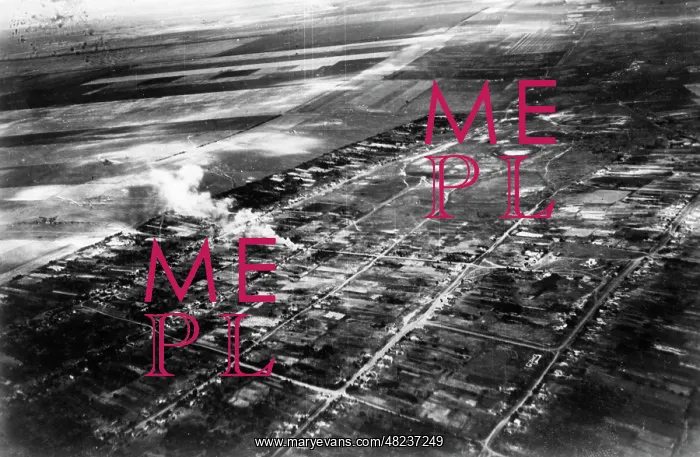 : German air raid at the Dnieper, 1941 : German air raid at the Dnieper, 1941