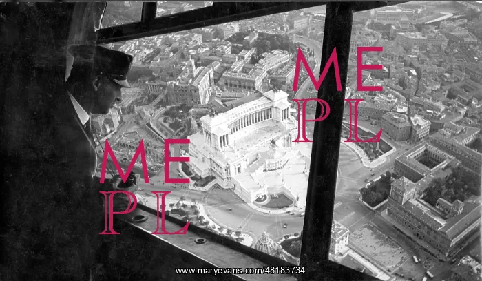 : A German airship above Rome : A German airship above Rome