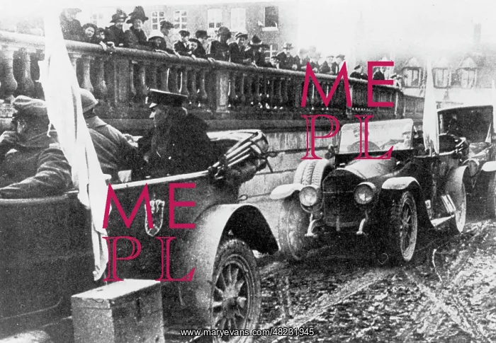 : German Armistice Delegation at Compiegne, 1918 : German Armistice Delegation at Compiegne, 1918