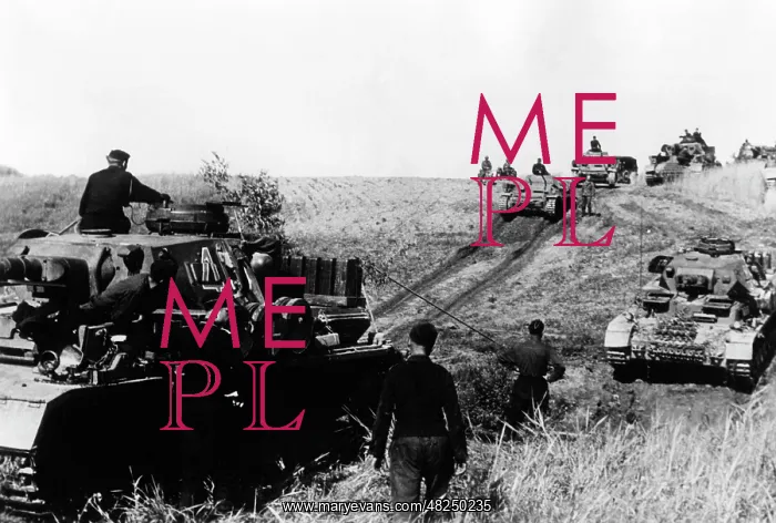 : German armored unit on the Eastern Front, 1941 : German armored unit on the Eastern Front, 1941