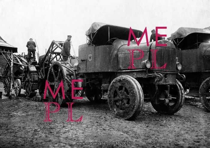 : German-Austrian motor battery, 1916 : German-Austrian motor battery, 1916