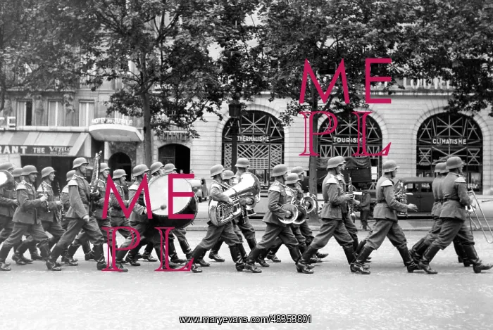 : German band on the Champs Elysee, 1940 : German band on the Champs Elysee, 1940
