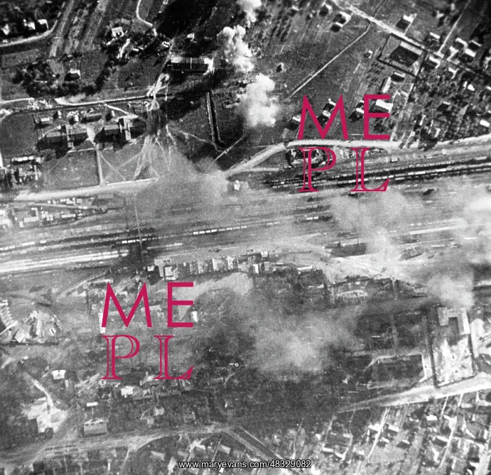 : German bombing raid on a town - the Eastern Front, 1941 : German bombing raid on a town - the Eastern Front, 1941