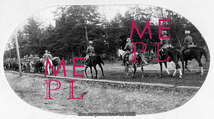 : German cavalry near the Daugava River, 1917 : German cavalry near the Daugava River, 1917