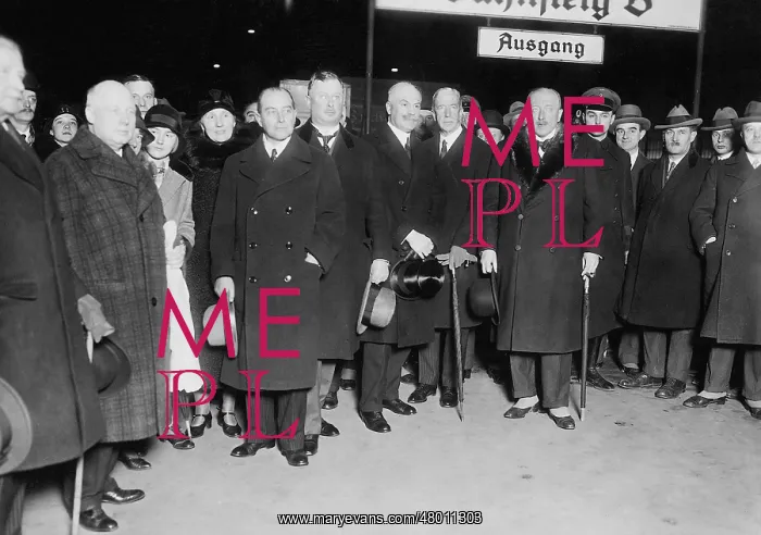 : German delegation before their departure to the Second Hague : German delegation before their departure to the Second Hague