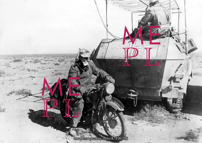 : German dispatch rider in desert, WW2 : German dispatch rider in desert, WW2