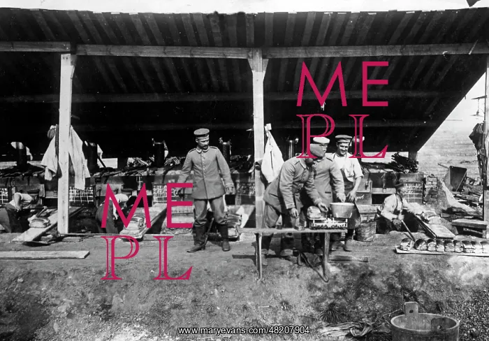 : German field bakery, 1914 : German field bakery, 1914