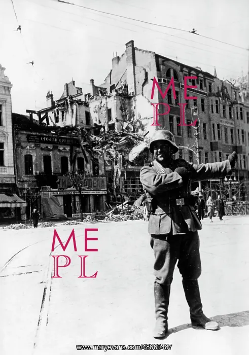 : German field gendarme in Belgrade, 1941 : German field gendarme in Belgrade, 1941