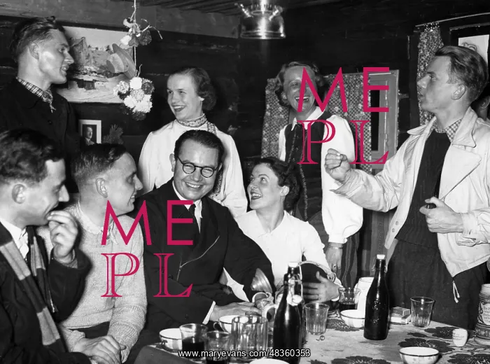 : German-French student exchange, 1938 : German-French student exchange, 1938