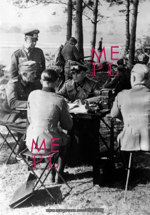 : German generals at the beginning of the Russian campaign : German generals at the beginning of the Russian campaign