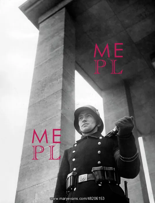 : German guards at the entrace to the barracksl 10038 : German guards at the entrace to the barracksl 10038
