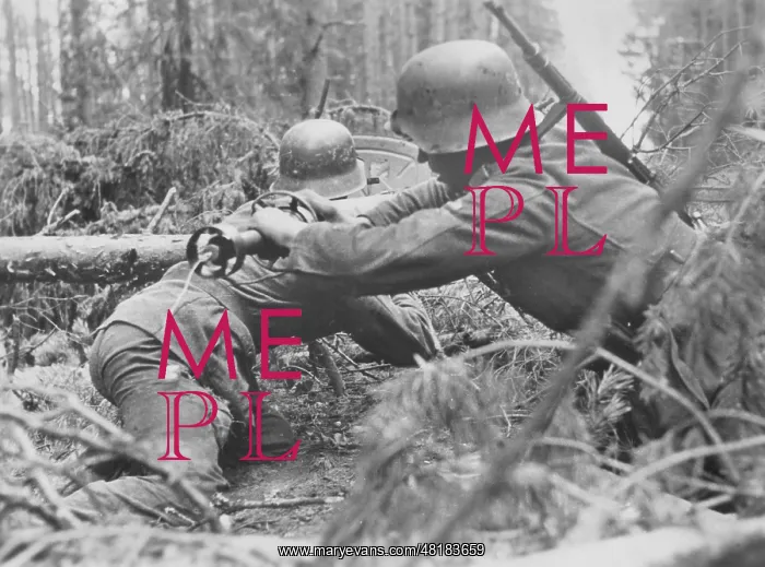 : German Gunman with a Bazooka at the Eastern Front, 1944 : German Gunman with a Bazooka at the Eastern Front, 1944