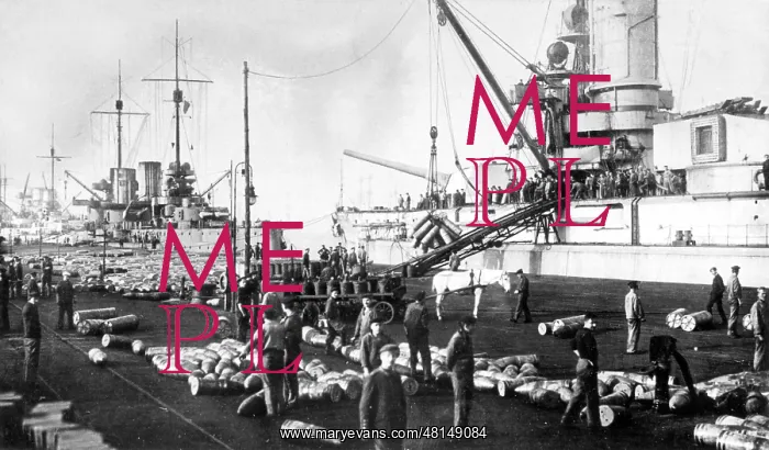 : German High Seas Fleet in the First World War while handing : German High Seas Fleet in the First World War while handing