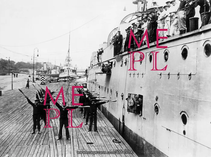 : German High Seas Fleet in the First World War in the port : German High Seas Fleet in the First World War in the port