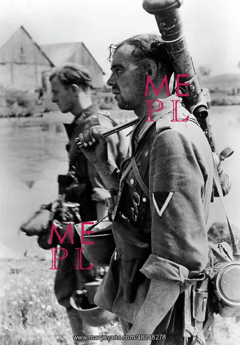 : German infantry at the beginning of the Russian campaign : German infantry at the beginning of the Russian campaign