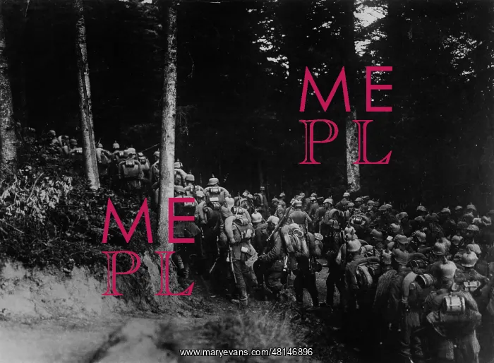 : German infantry on the march, 1916 : German infantry on the march, 1916