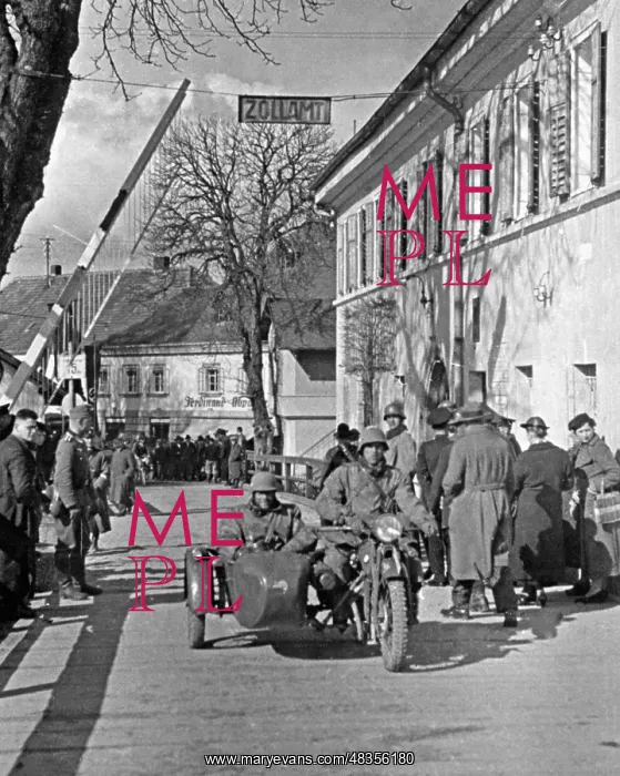 : German invasion of Austria, 1938 : German invasion of Austria, 1938